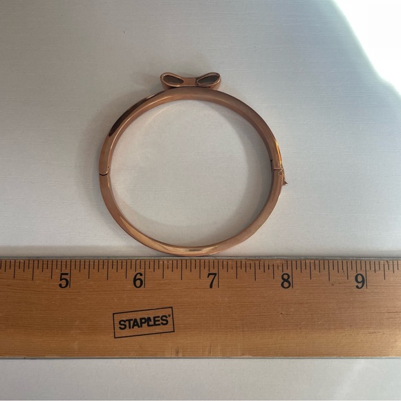 Kate Spade ♠️ Rose Gold Bow Bracelet - Picture 5 of 8